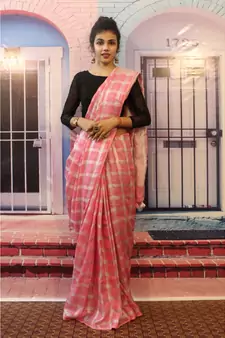 Pink Linen saree with blouse with zari checkered pattern