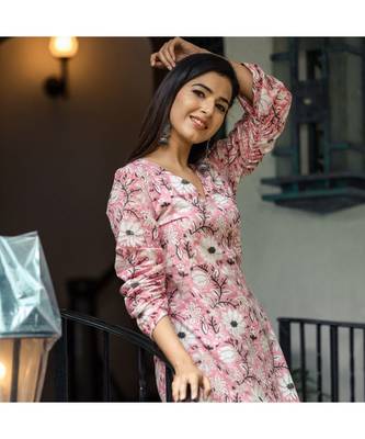 Puffed Sleeve Pink Floral Kurta (Set Of 2) 4