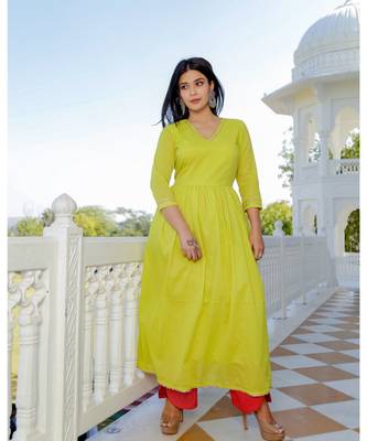 Green Katha Kurta Pant Set With Dupatta (Set of 3) 2