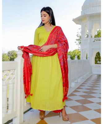 Green Katha Kurta Pant Set With Dupatta (Set of 3) 3