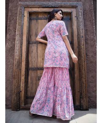 Pink Bageecha Sharara Set (Set of 3) 4