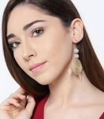 Beige earrings