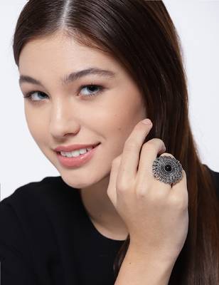 Silver rings 4