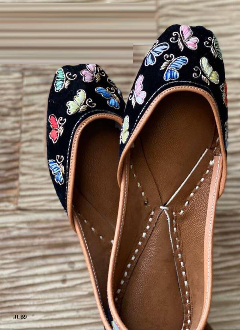Stylish Handwork Mojari/Jutti