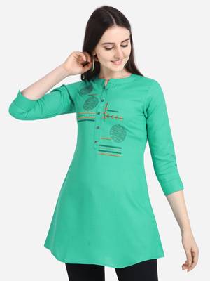 Green embroidered viscose short-kurtis 2