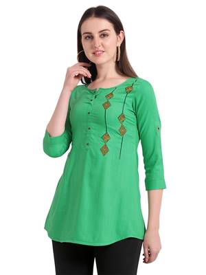 Green embroidered viscose short-kurtis 2