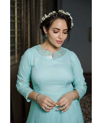 Exclusive turquoise suit set 4