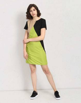 Green plain crepe maxi-dresses 3