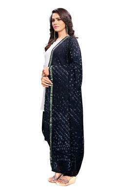 Black-Coloured Bandhani Print Dupatta and has a Zari Border 3