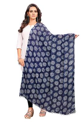 Indigo-Coloured Jaipuri Print Dupatta and has a tasselled border 1