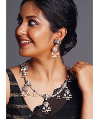 black metallic banjaran necklace set 3