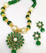 Green pearl necklace-sets