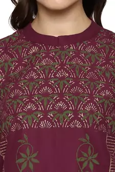  Maroon printed cotton cotton-kurtis