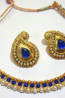 Dark Blue Mango Pearl Polki Necklace Set