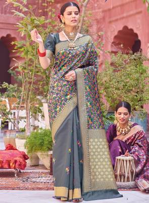 Grey woven silk saree with blouse 1