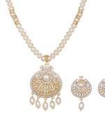 White pearl necklace-sets