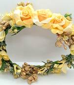 Gold hair-accessories