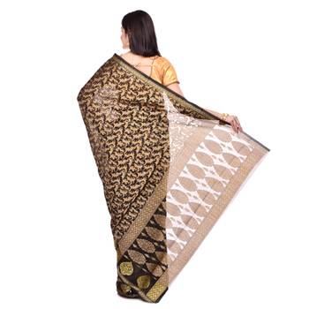 Blue hand woven banarasi saree with blouse 3