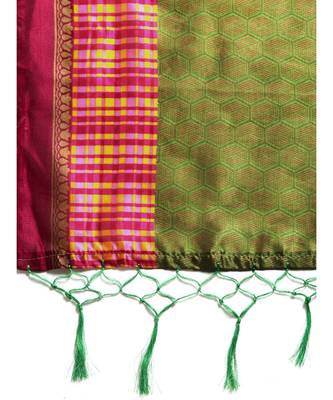 green plain art silk saree with blouse with blouse 3