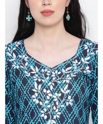 Blue Chikankari cotton kurti with prints paired with trouser 5