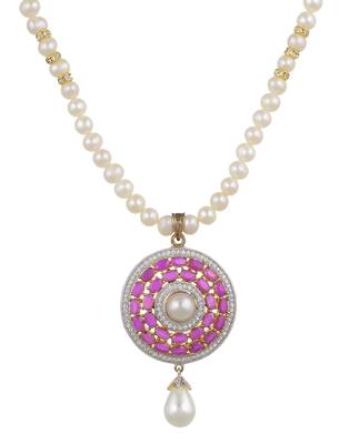 White pearl necklace-sets 4