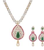 White pearl necklace-sets