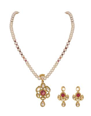 White pearl necklace-sets 4