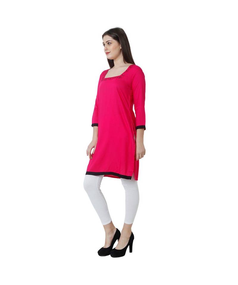 magenta printed rayon kurti