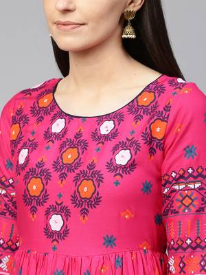 Pink printed viscose rayon maxi-dresses 5