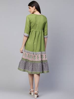 Green printed cotton maxi-dresses 2
