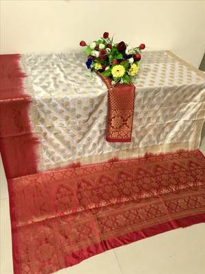 White woven art silk saree with blouse 3
