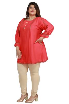 Pink woven rayon short-kurtis 3