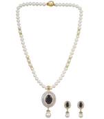 White pearl necklace-sets