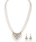 White pearl necklace-sets