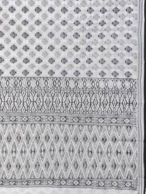 White printed blended cotton saree with blouse 4