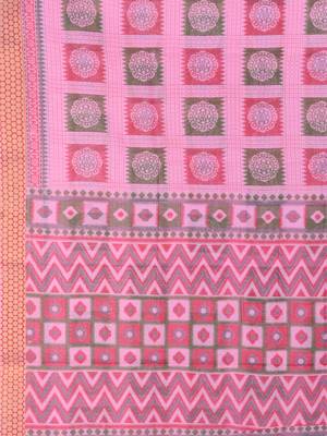 Pink printed blended cotton saree with blouse 4