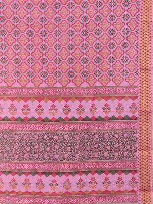 Pink printed blended cotton saree with blouse 4