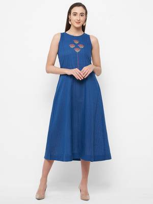 Blue embroidered cotton ethnic-kurtis 4