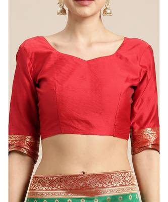 Green Woven Silk Blend saree with blouse 4
