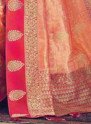 Peach woven silk saree with blouse 4