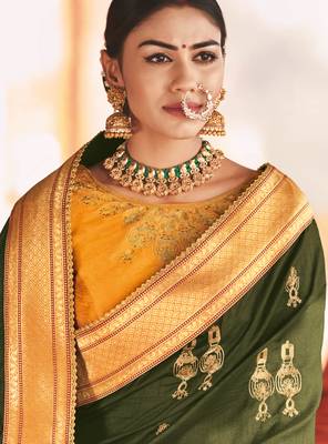 Green Embroidered Art Silk Saree With Blouse 2