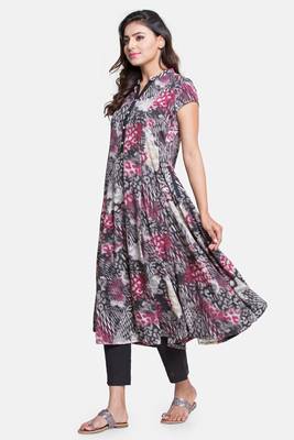 Pinksky Black woven crepe kurtas-and-kurtis 4