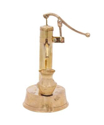 Brass Mini Hand Pump with Container Showpiece for Home Dcor (Gold) 2