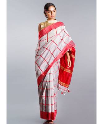 grey blended cotton saree with red checks border pallu 2
