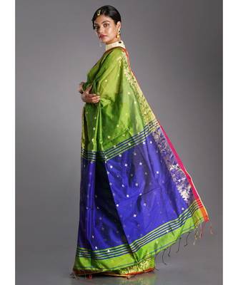green blended cotton saree with blue pallu and golden motifs 2