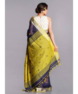 navy linen saree with polka dots and yellow pallu 3