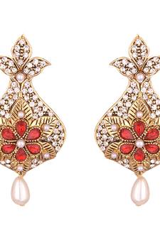 Traditional Kundan studded Gold toned Dangle Earrings