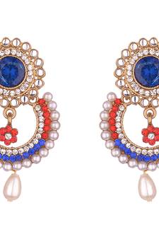 Kundan studded Gold toned Pearl Drop Dangle Earrings