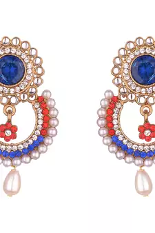 Kundan studded Gold toned Pearl Drop Dangle Earrings
