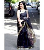 Exquisite resham silk with classic jamdani motifs